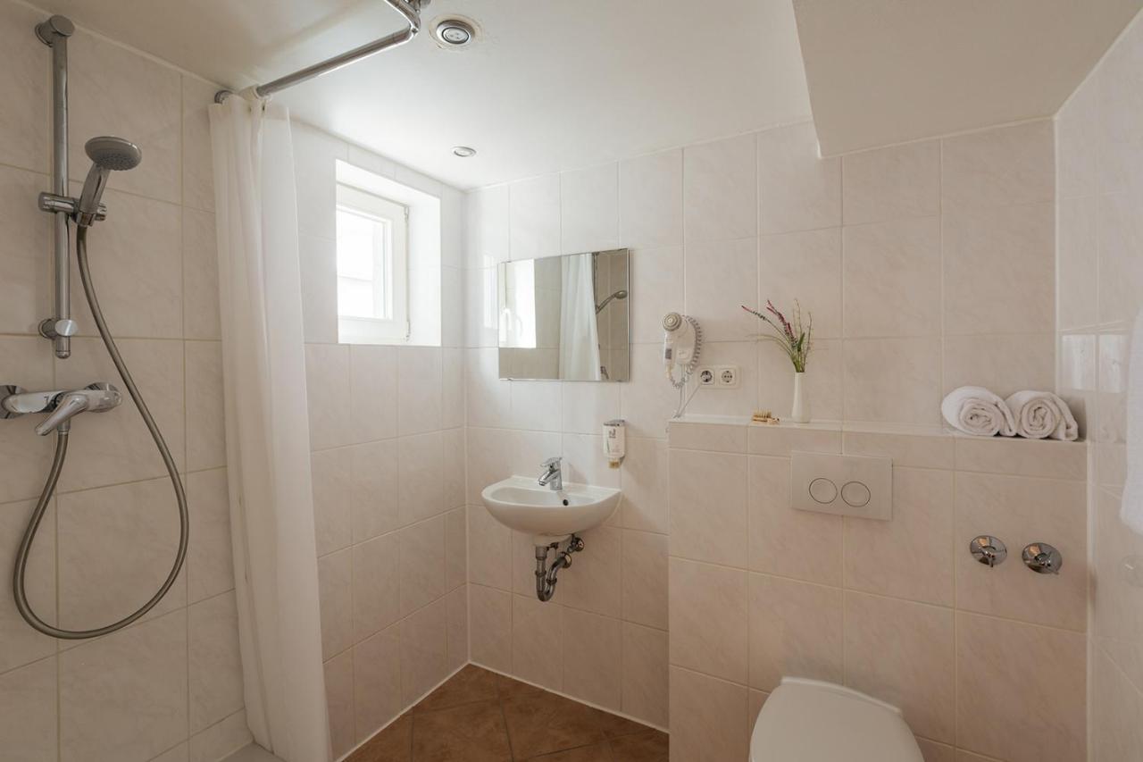 Acora City Apart Living The City Hamburg Exterior photo